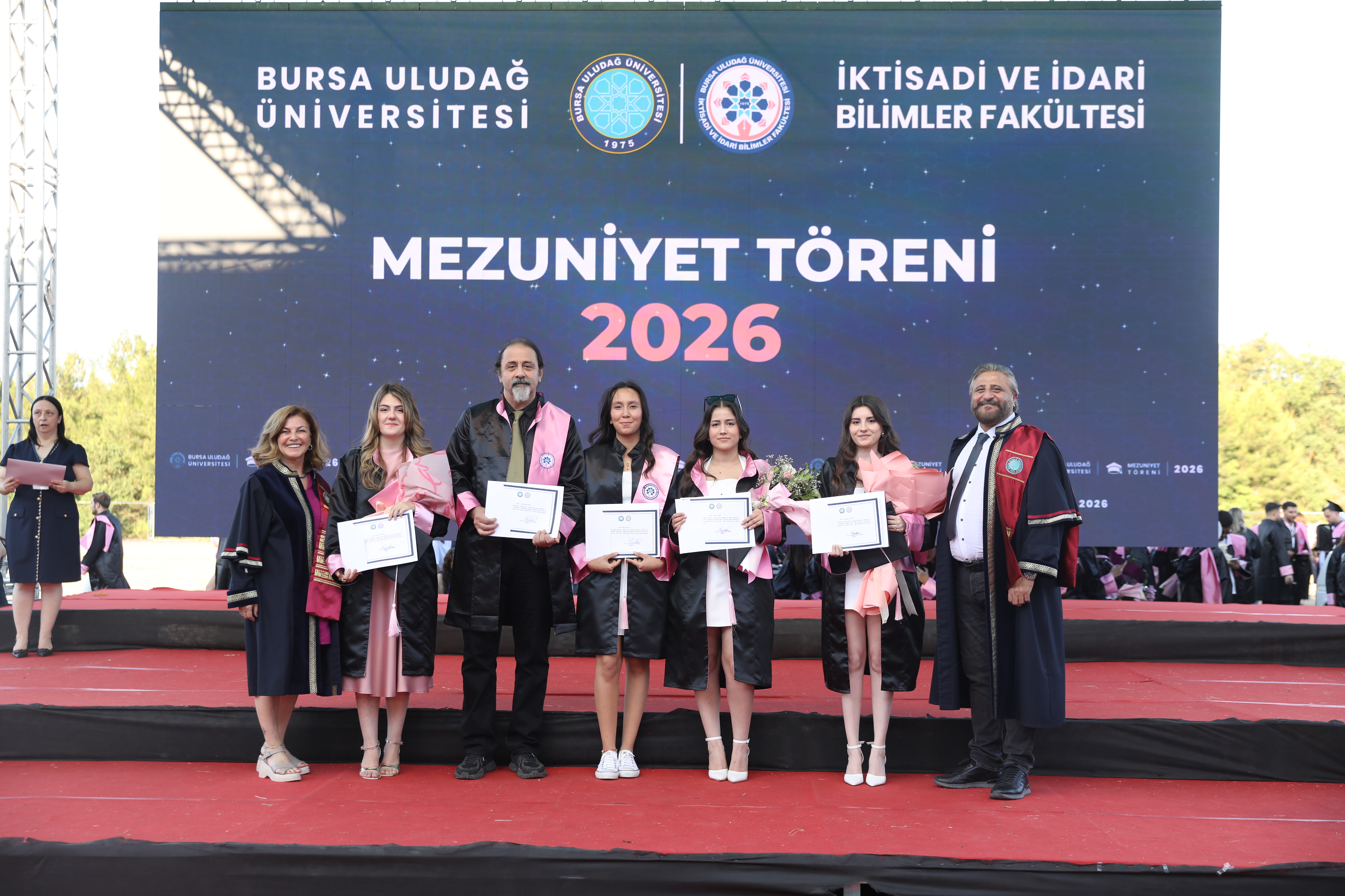 Ekonometri Bölümü 2026 Mezuniyet Töreni Gurur ve Coşkuyla Gerçekleştirildi